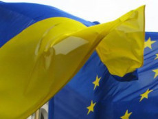Европарламент упростит выдачу виз украинцам